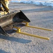 Вилочный захват, крепящийся к ковшу  
