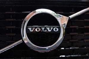 Запчасти для техники Volvo по выгодной стоимости от ЗАО «Строймашсервис»