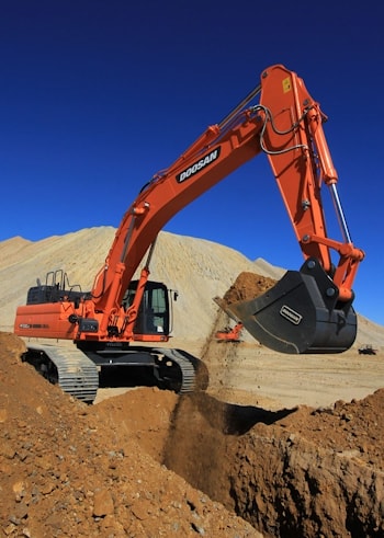 Экскаваторы Doosan DX490LC-3 и DX530LC-3 как результат комплексной модернизации  